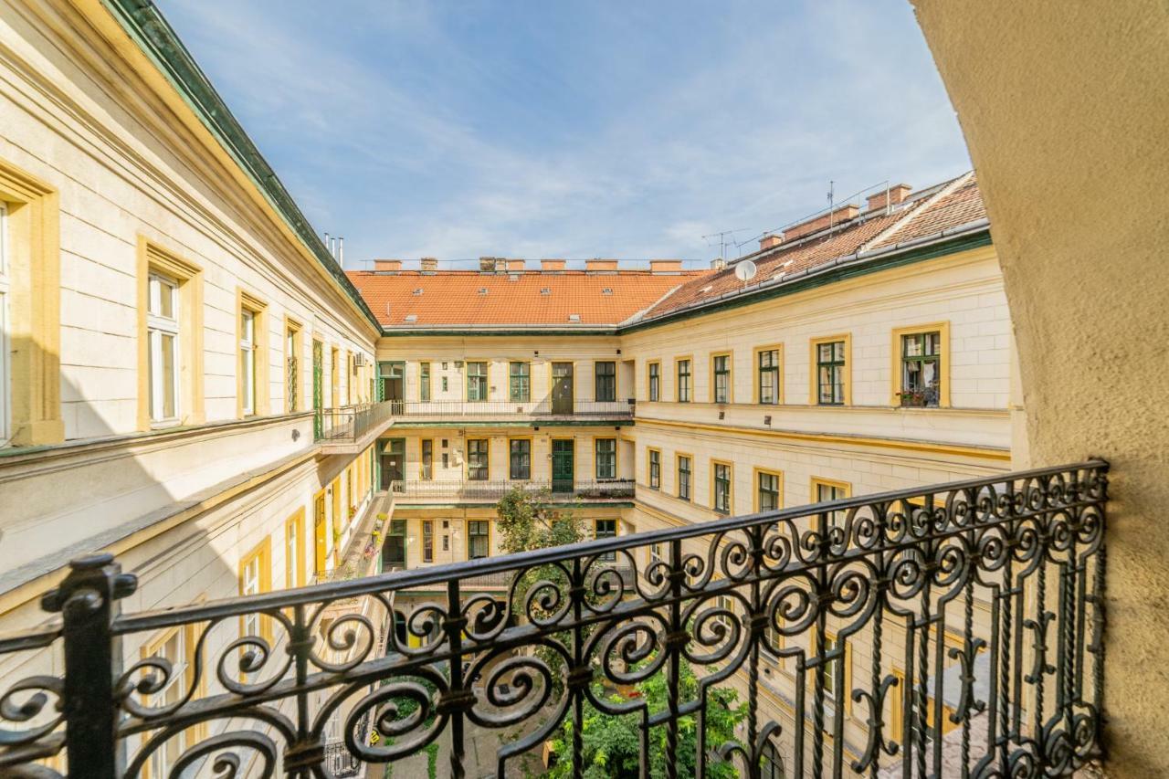 Dohany Residency Inner City Synagogue Budapest Exterior photo